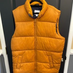 Men’s Puffy Vest